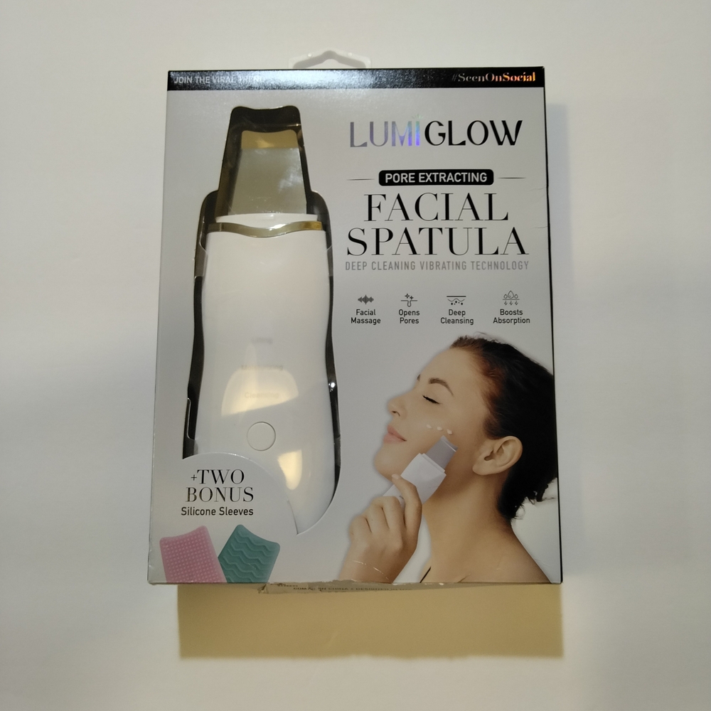 LumiGlow Pore Extracting Facial Spatula Deep Cleaning, Vibrating - New Open Box